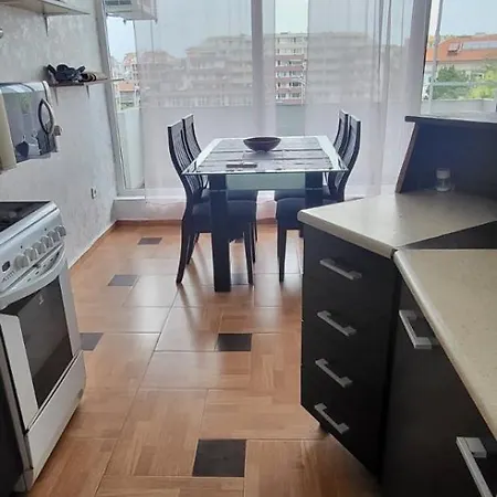 Unique With Balcony In Old Town Apartman Pomorie